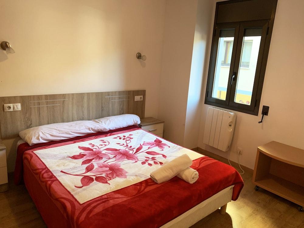 Apartamentos Pantebre 3000 Pas De La Casa Eksteriør billede